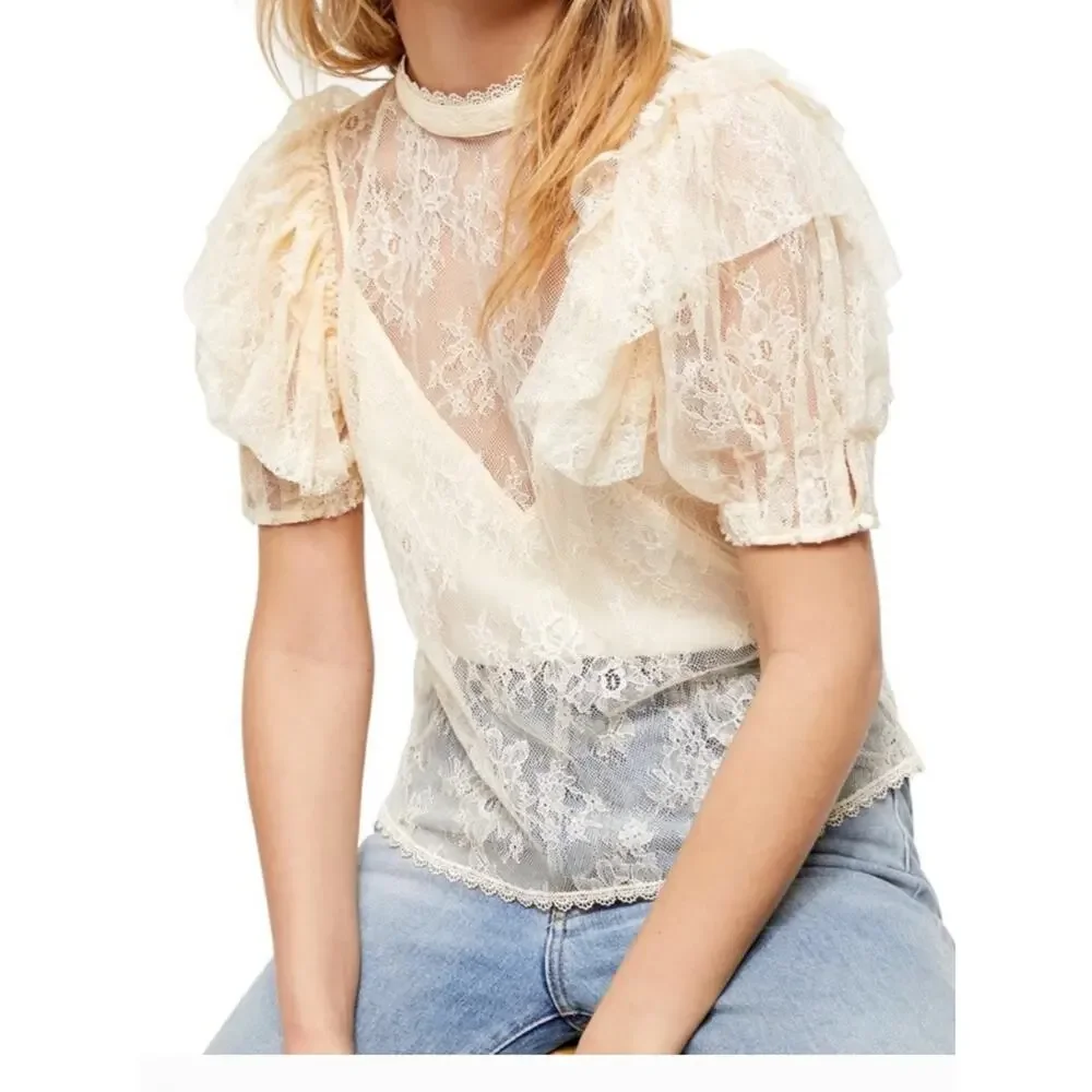 Free People Secret Admirer Lace Blouse Puff Sleeve Too Women’s size S cream